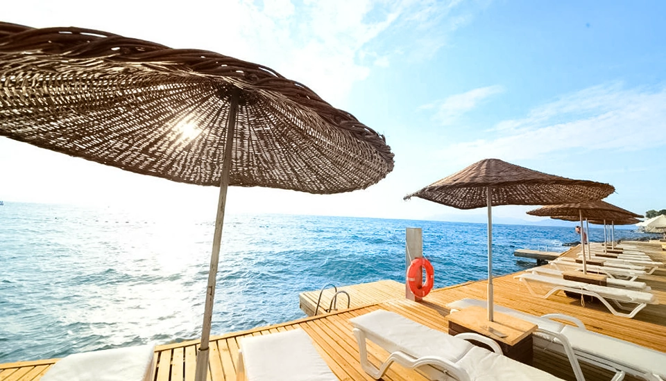 هتل کاریزما دلوکس کوش آداسی